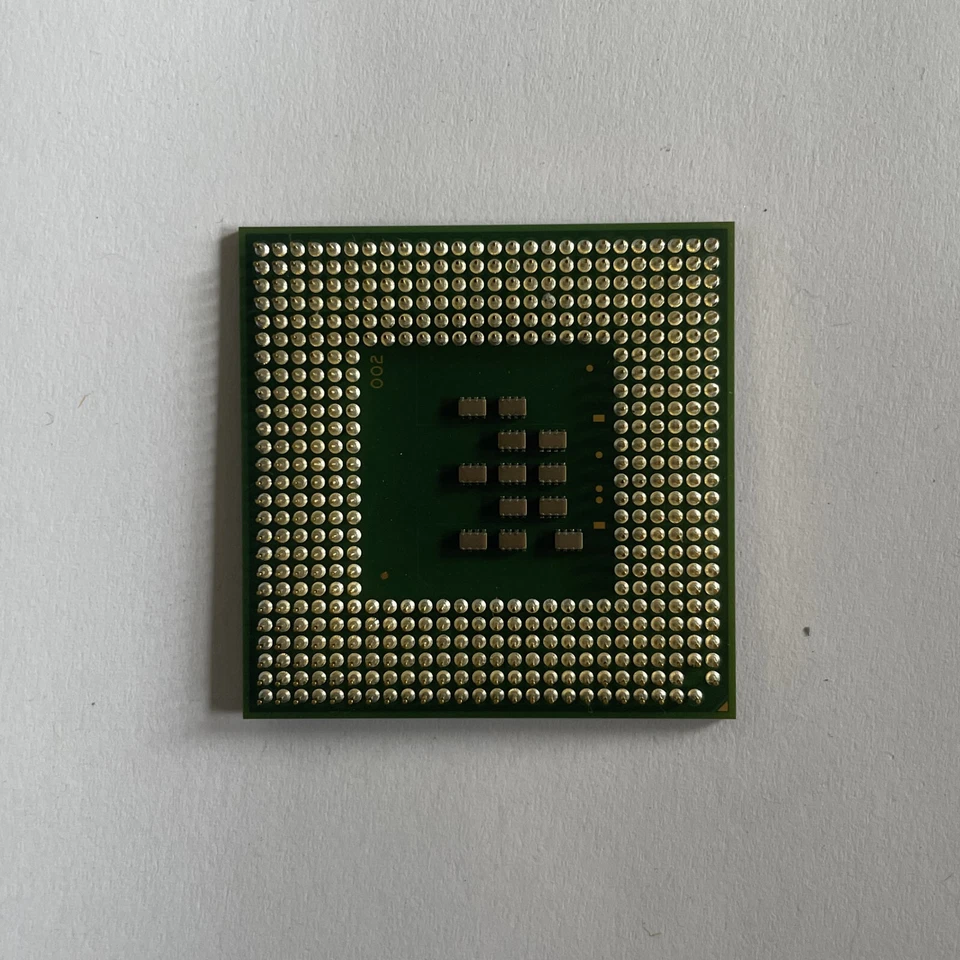 Intel Pentium M CPU 1.6GHz 2MB Cache 400MHz 725A Socket mPGA478C Processor SL89T - Image 2 of 2