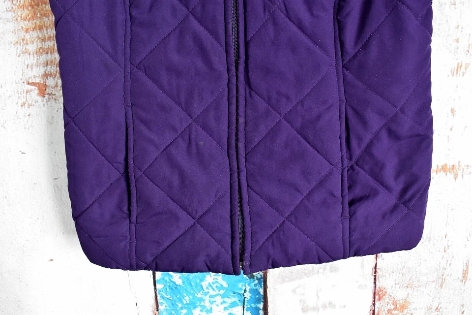Chaleco acolchado activo SJB para mujer ciruela sin mangas PEQUEÑO púrpura seminuevo Foto 4 de 4