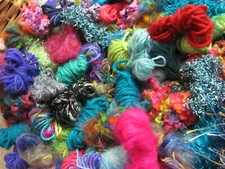25 Mixed Yarn Fiber Scraps Pieces Bundles *No duplicates* Colorful Novelty Wool