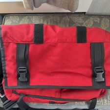 Mission Workshop Rummy  Messenger Bag Red Bla...