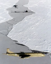 ROYAL AIR FORCE NIMROD MR2 OVER NORTH POLE PHOTOGRAPH PHOTO PRINT