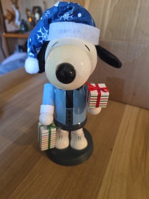 2018 Snoopy Nutcracker Blue Outfit Limited Edition