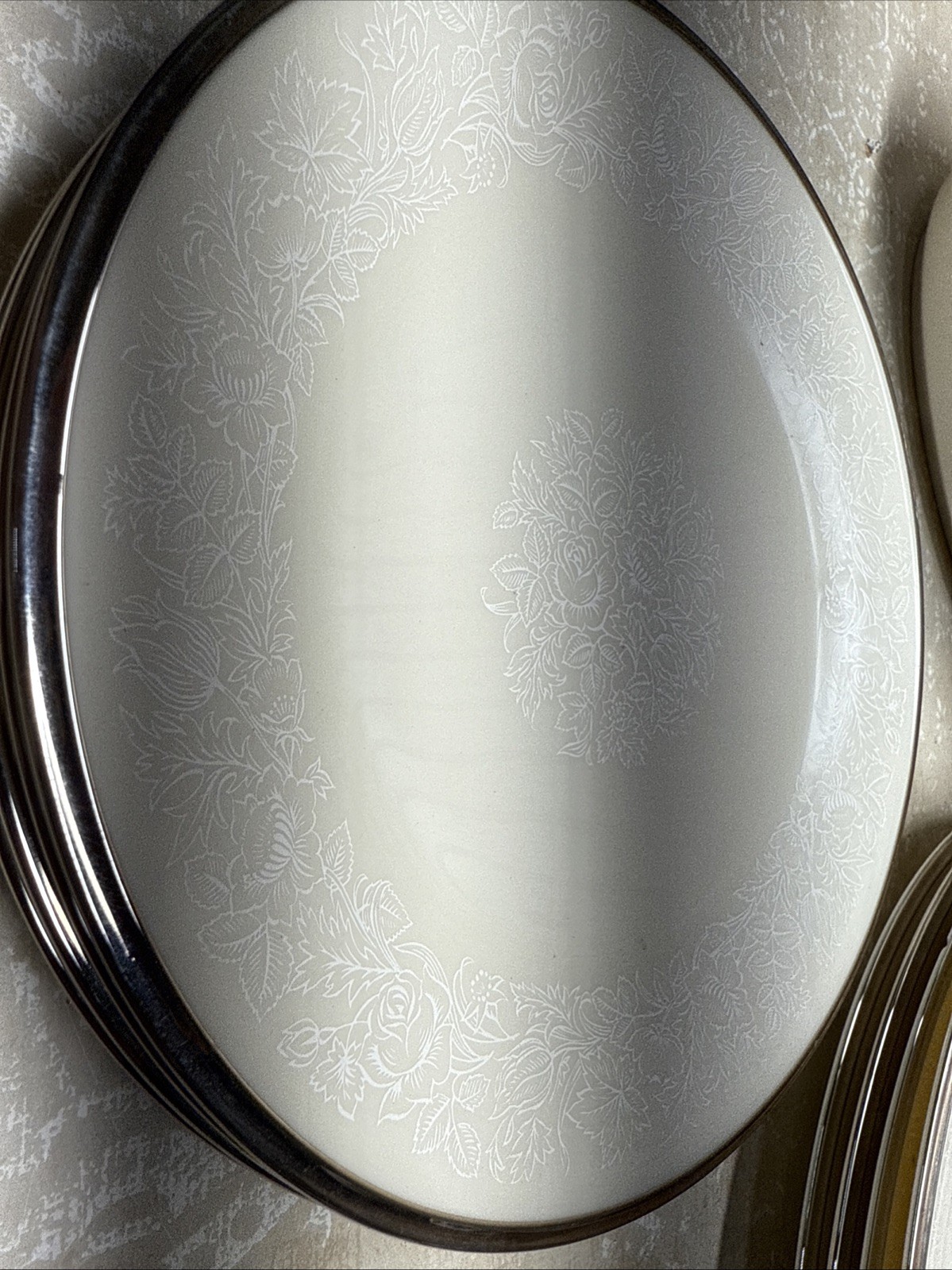 Lenox Moonspun Table Setting For 4 Platinum Silver Rim Ivory Cream VTG