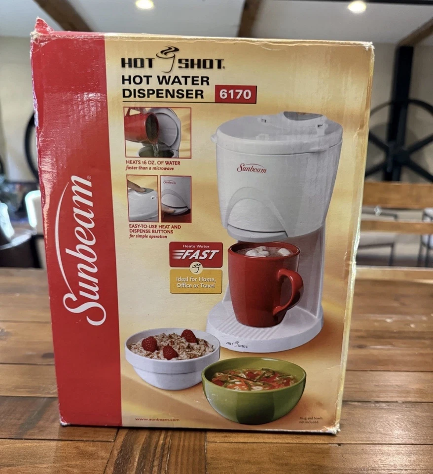 Dispensador de agua caliente Sunbeam Hot Shot 6170 16 oz calentamiento rápido blanco (caja abierta) Foto 2 de 4