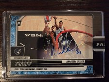 Napheesa Collier 2025 Panini Instant WNBA #288 Water Parallel Auto /10 Encased