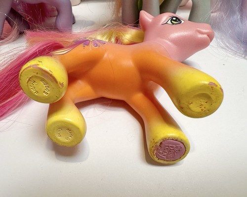 My Little Pony Lot Of 10 Ponies 2002 - 2007 All Different Some Clothing Hasbro - Picture 14 of 18