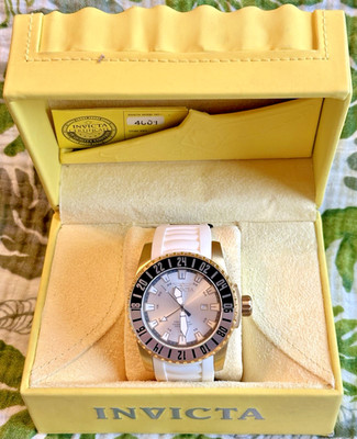 INVICTA PROFESSIONAL  Model:  1 9683 White Stap 52mm New Battery