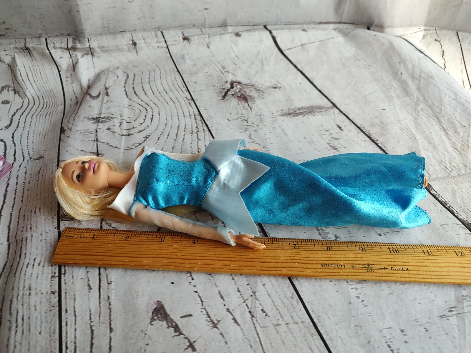 2015 Mattel Disney Cinderella Barbie Doll Flat Feet