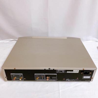 アンプ Marantz CD5005 CD5005-padded.png?sw=768