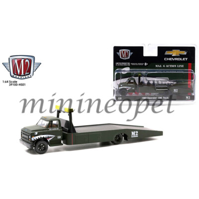 M2 1968 Chevy C60 camión Plano #68 Mate Verde Oscuro con gráficos Maj. G Action Line Limited Edition a 21120 Piezas en Todo el Mundo 1/64 máquinas Modelo Fundido a Troquel 39100-HS01