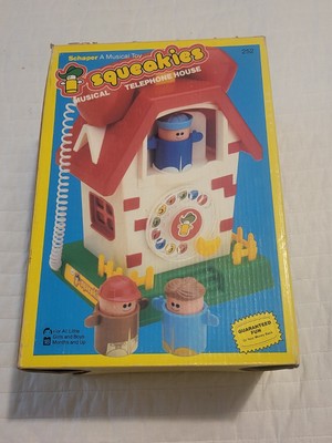 Schaper Vintage 1983 Squeakies Musical Telephone House NIB W/ 3 Squeakie Guys!!