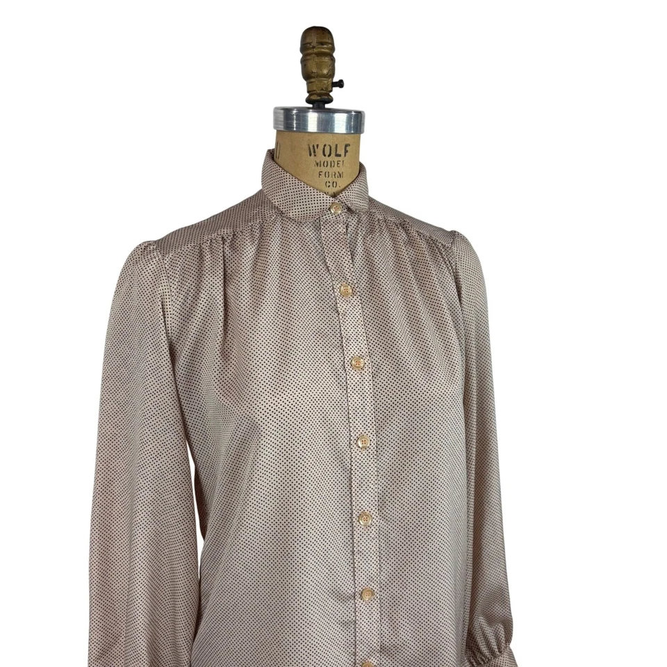 Camisa vintage años 80 a lunares para mujer mediana beige negra con botones Foto 4 de 4