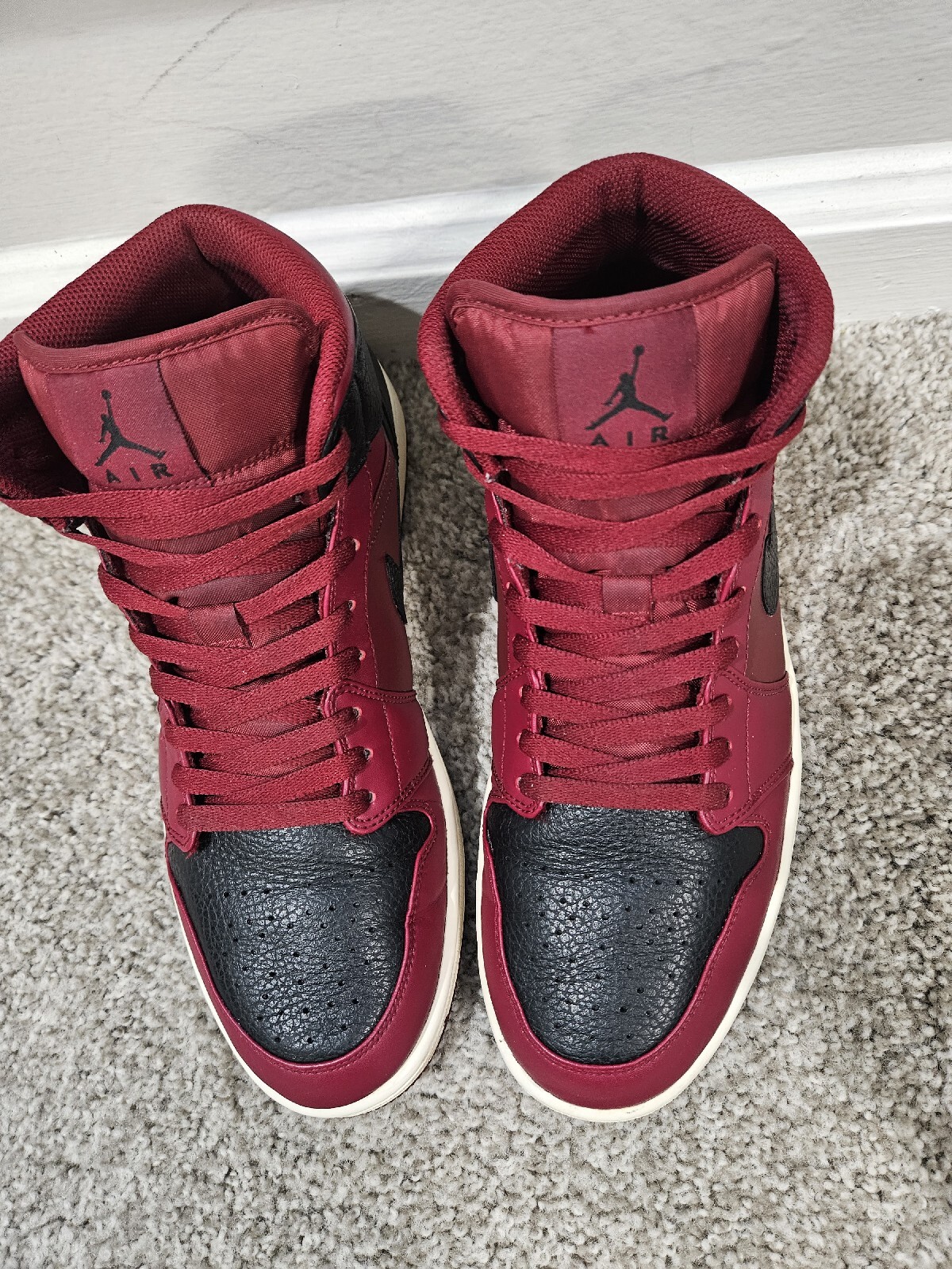 banned retro 1 mid