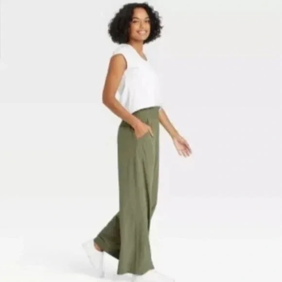 Women's Stretch Woven High-Rise Wide Leg Pants - All in Motion