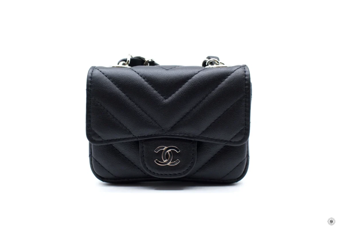 NEW Chanel AP2305B07199 Classic Belt Bag Black / 94305 Calfskin