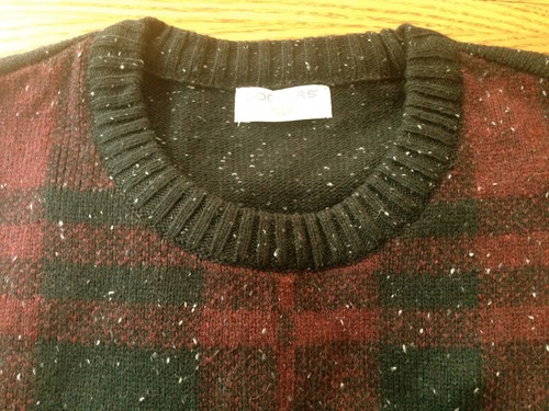 Muestra DOCKERS Suéter Cuello Redondo Rojo y Negro a Cuadros Talla M Nueva Muestra - Imagen 4 de 9