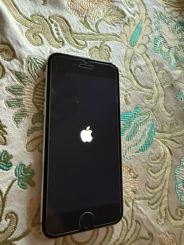 J Phone 6 - Immagine 3 di 4