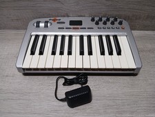 M-Audio Oxygen 8 v2 MIDI USB Keyboard Controller 25-Key Compact WORKS EXC COND