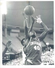 1989 Press Photo Indiana Hoosiers Basketball Calbert Cheaney - snb11245