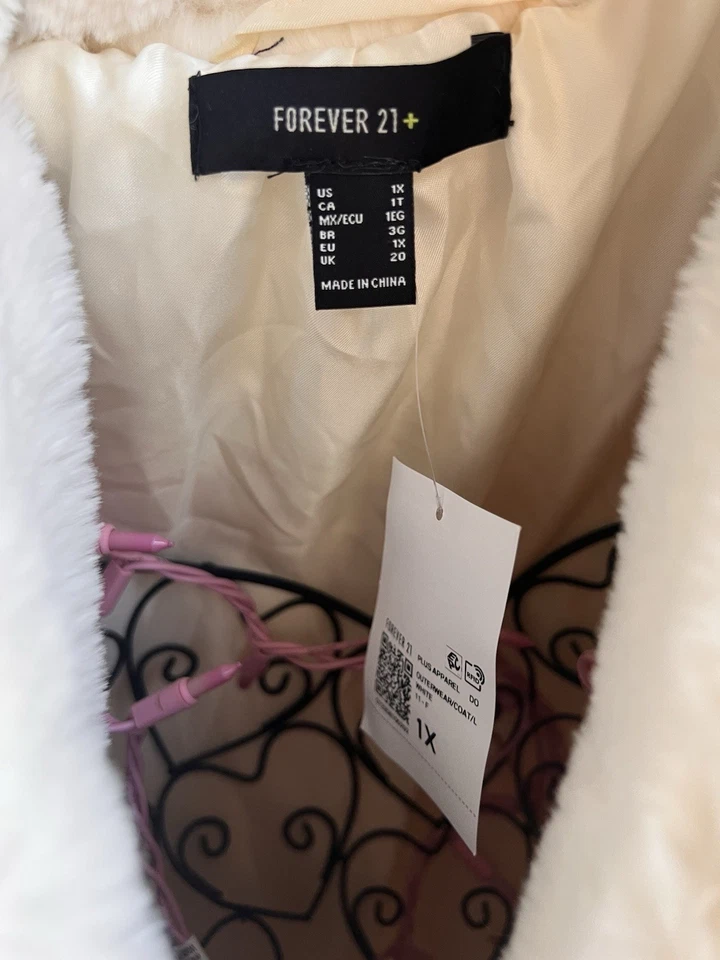 Cream Faux Fur Lined Long Winter Coat Size 1X Forever 21 Premium Plus Cream BNWT - Image 3 of 4