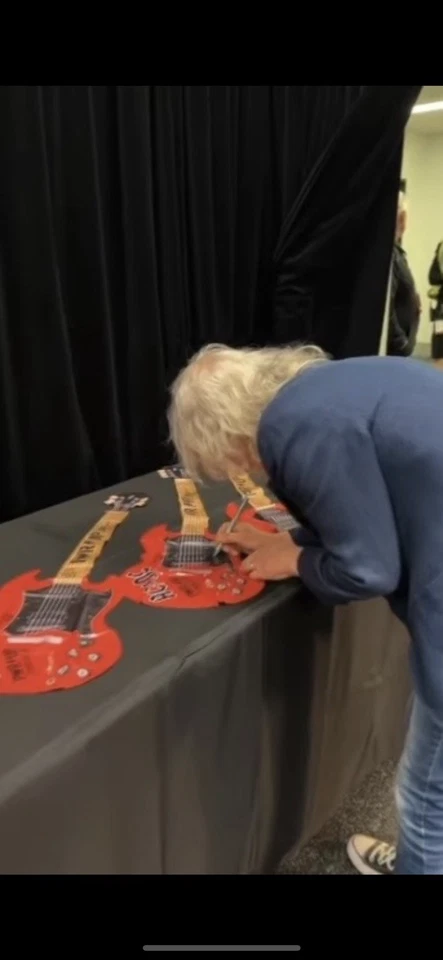 ACDC POWER UP 2025 Hand Signed Band Inflatable Guitar AUSTRALIA Offical NEW - Image 3 of 4