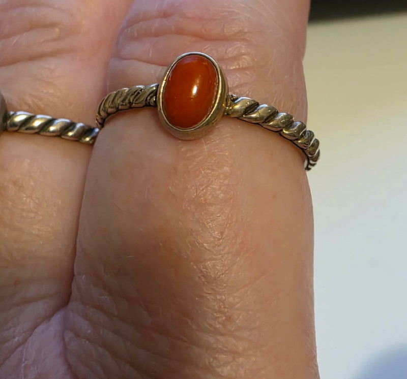 CAROLYN POLLACK RELIOS? RING WITH SMALL BURNT ORANGE STONE .925 SIZE 10