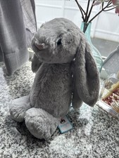 Jellycat Bashful Grey Bunny Medium Authentic Brand New With Tags