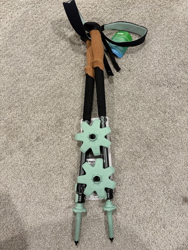 Trekking Poles Pair Aluminum FlickLock Adjustable Cork Grips Black Diamond Green