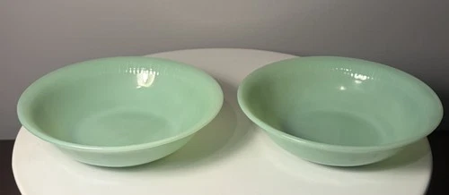 2 Vintage Fire King 6" Jane Ray Oatmeal Cereal Bowls Jadite Green Glass Ribbed