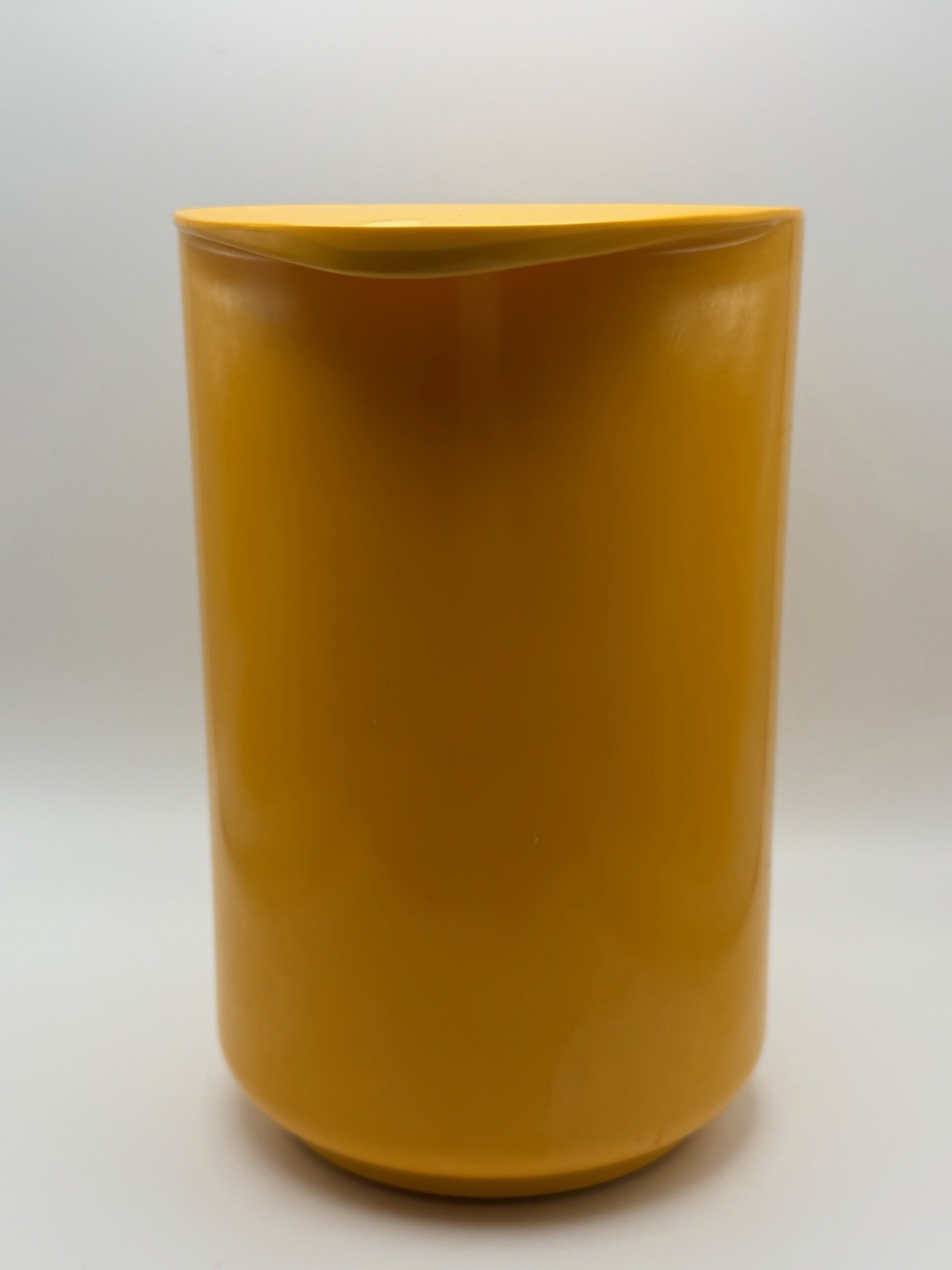 VNTG Rosti Denmark Mepal -Melamine Yellow 2511 Utensil Holder By Heifer Boberg
