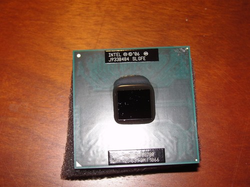 Intel Mobile Core 2 Duo P8700 Processor SLGFE - Picture 2 of 5