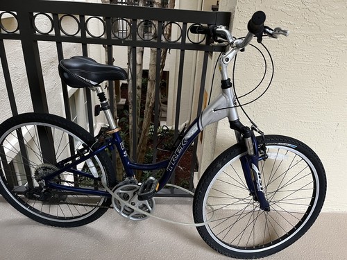 Trek Woman's Mountain Bike 26\