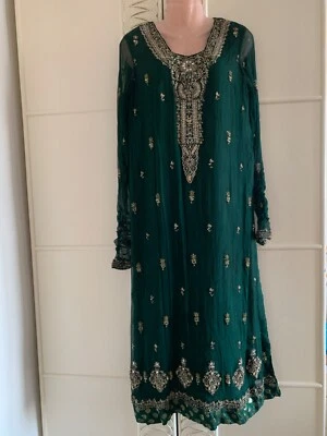 100% Seide Kleid  M 40 EUR 42 Oberweite 50 Länge 124 SG Zustand:* - Bild 1 von 4