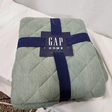 Gap Home Shams Soft Slub Jersey Quilted Pair Green 2 King 20 x 30 NWT