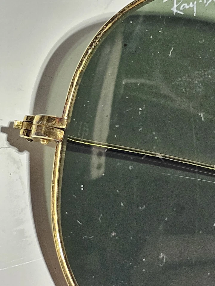 Lunettes de soleil vintage Ray Ban B&L USA AVIATOR 62[]14 or - Photo 2/4