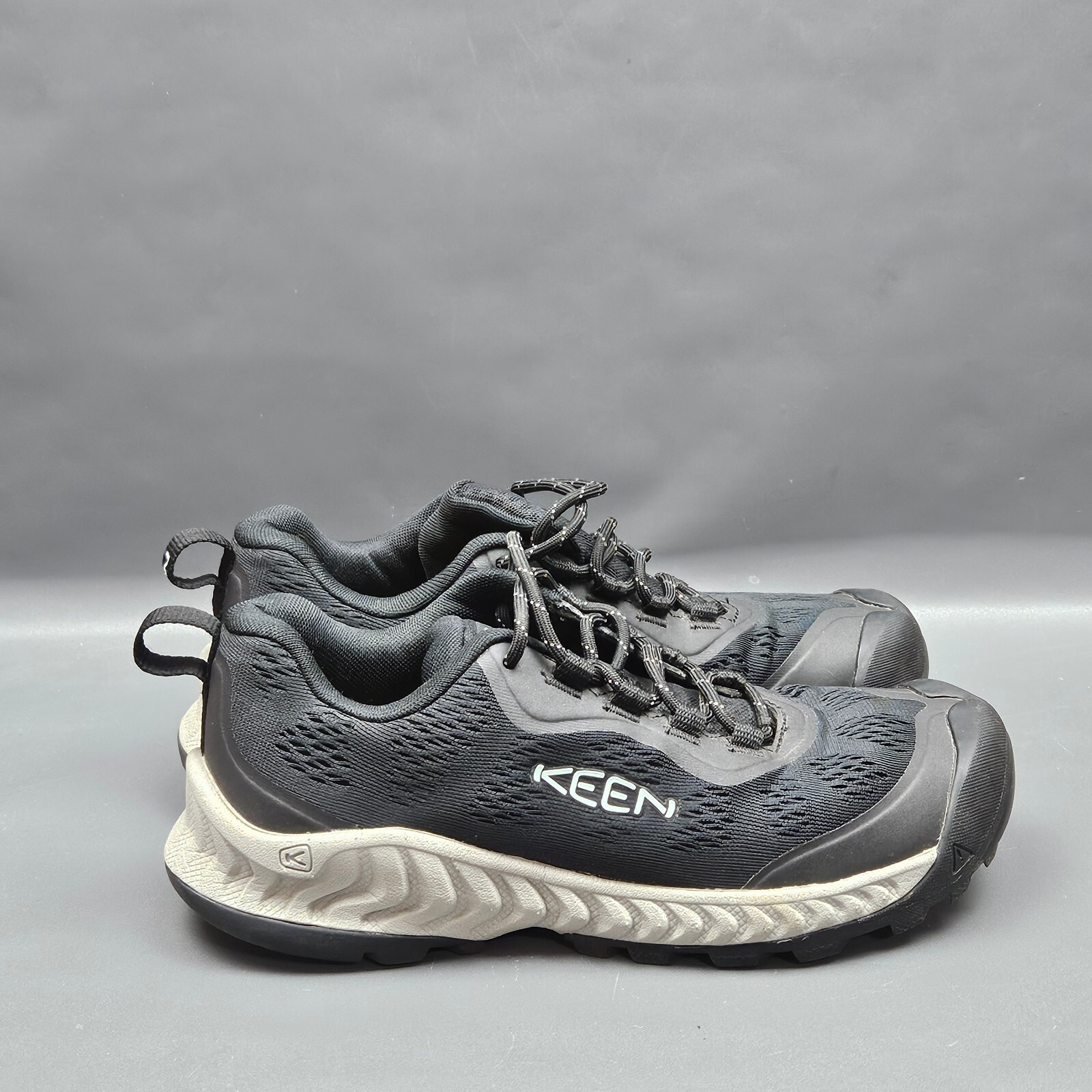 Scarpe da trekking Keen Nxis Speed da donna taglia 6 5 nere sneakers basse leggere