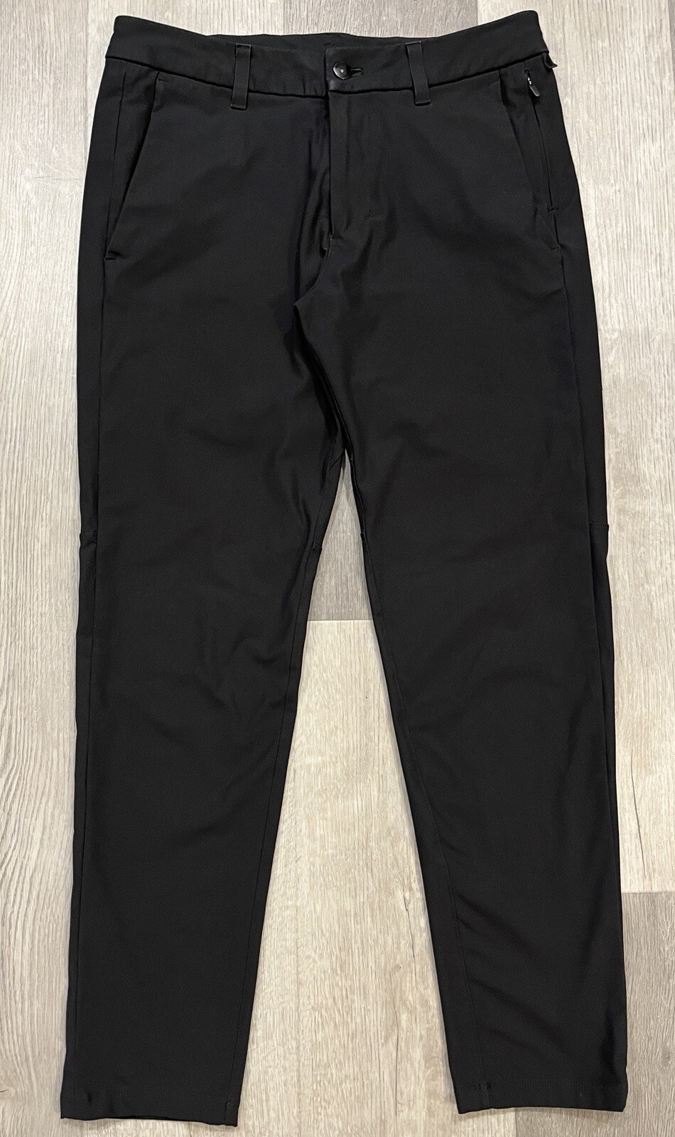 Lululemon Men’s Black Slim Fit Commission Chino Pants - Size 30