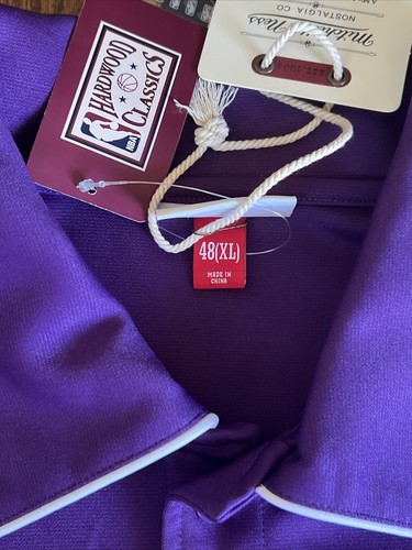 Lakers Magic Johnson Signed Warm Up Jacket Beckett COA Mitchell Ness Showtime - Picture 8 of 9