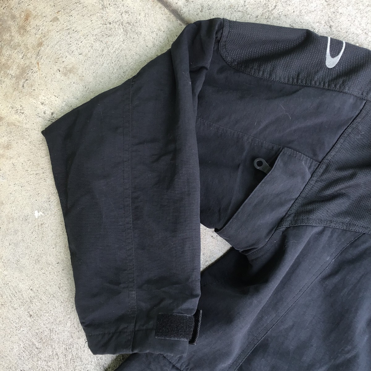 Vintage Oakley Software Black Ski Snow Jacket Size Large Men Vintage Oakley Software Black Ski Snow Jacket Size Large Men