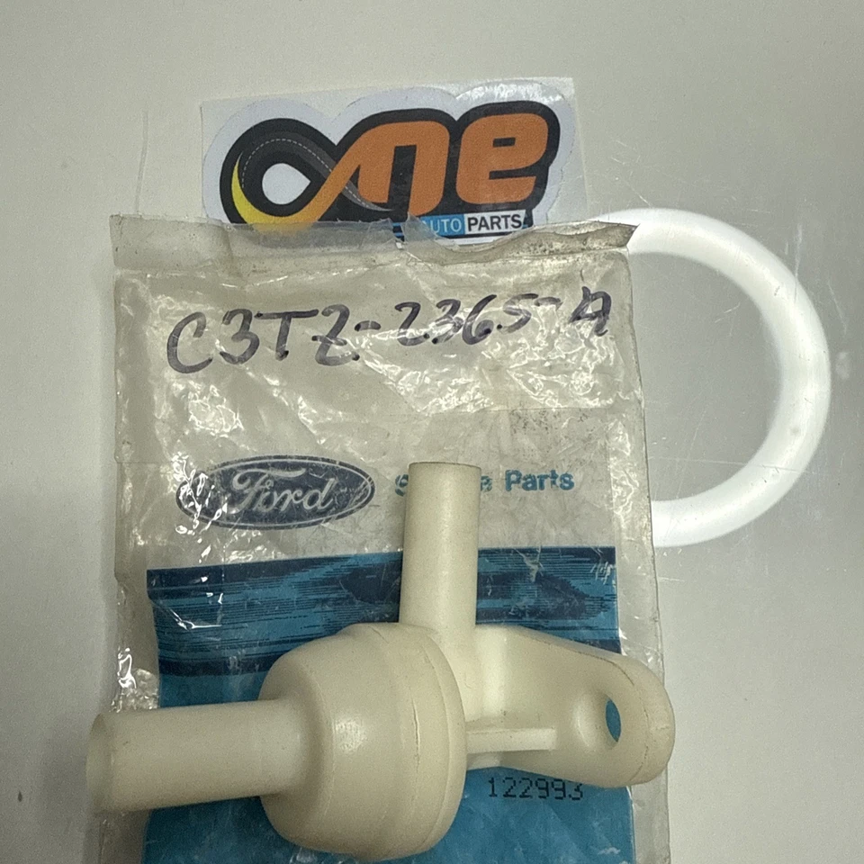 C3TZ-2365-A Valvula Control Servo Freno Hidrov 福特 F600/7000 1968/1981Valvula C — 第 2/4 张图片