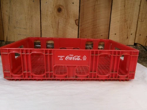 Vintage Coca-Cola Hard Plastic 24 Can Soda Carrier Crate