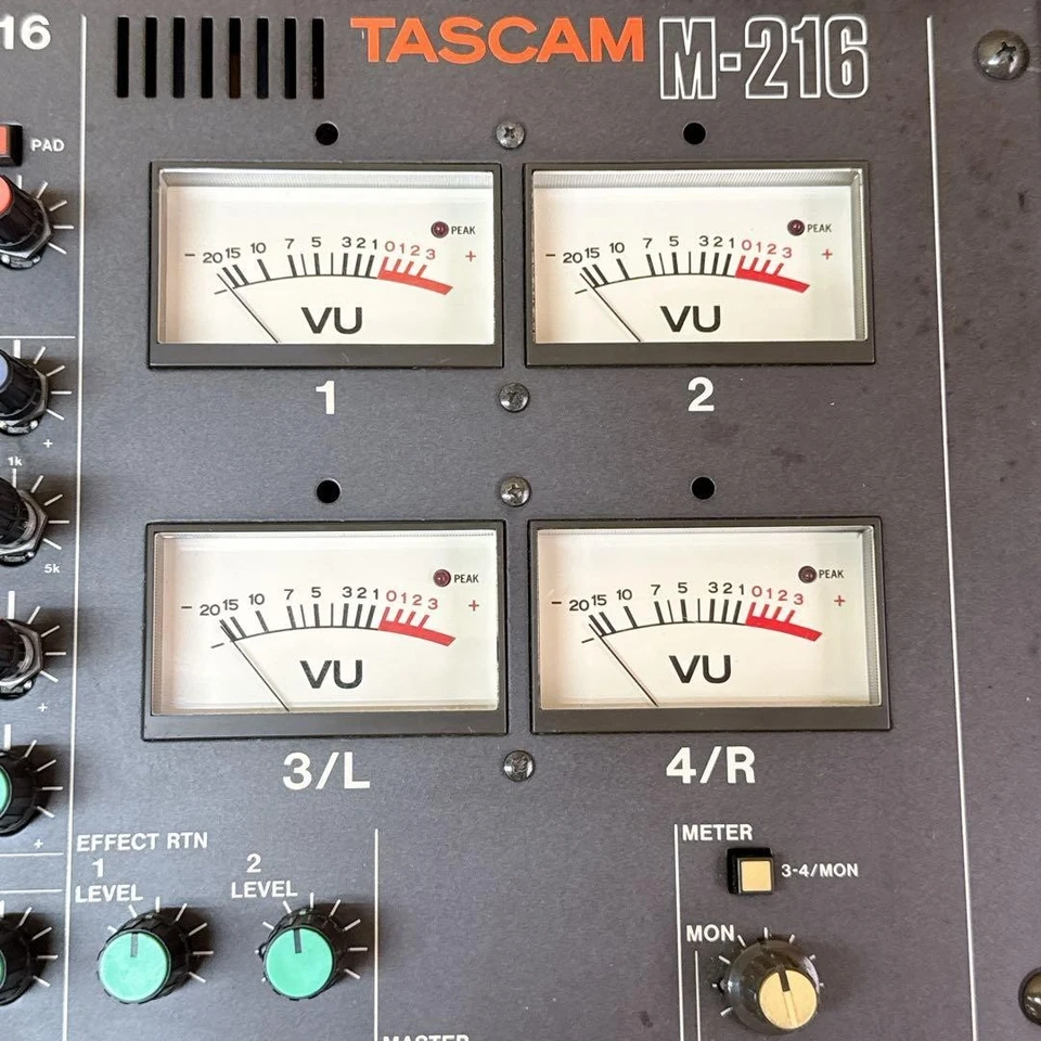 TASCAM M-216 Analog Mixer getestet funktioniert kostenloser Versand aus Japan - Bild 3 von 4