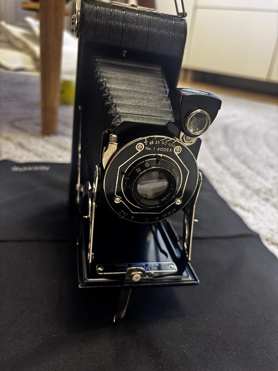 Appareil Photo Ancien à Identifier – Objet De Collection Vintage, état D'usage