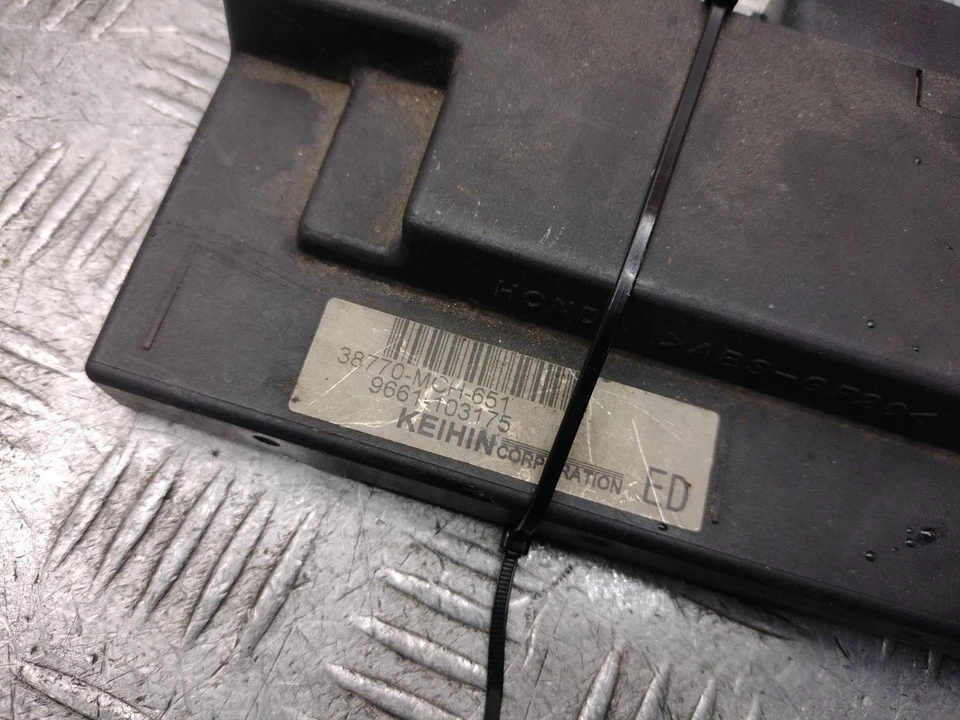 Honda VTX 1800 C-4 Steuergerät / CDI Bj 2004 - Bild 2 von 3