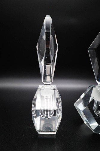 2 Vtg Art Deco Crystal Perfume Bottles Geometric Faceted Prism w/ Glass Stoppers - Picture 4 of 17