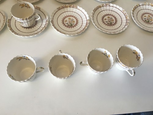 Vintage Copeland Spode Buttercup Pattern Set 16 Demitasse Cups & Saucers - Picture 4 of 12