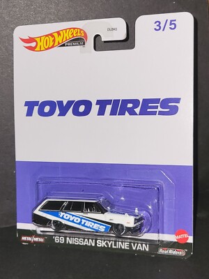 Hot Wheels '69 Nissan Skyline 李 Amazon.com: Hot Wheels '69 Nissan Skyline Van Premium 3/5