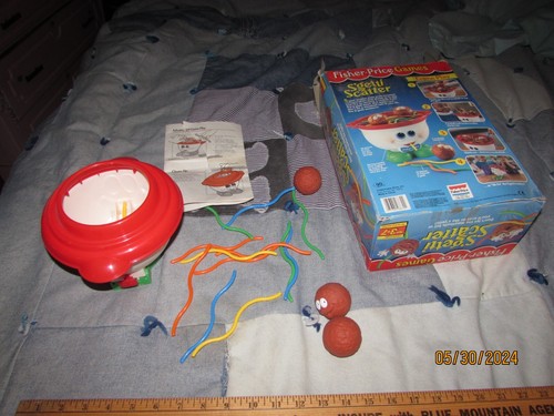 Rare 1994 Fisher-Price S'GETTI SCATTER Balance Game Children’s Family Game w/Box - Picture 2 of 2