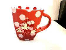 Disney Theme Parks MINNIE MOUSE Red White Polka Dot Hot Cocoa Mug Cup EUC