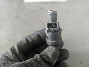 Audi 80 B4 100 C4 2.6 Einspritzdüse Einspritzventil Bosch 0280150921